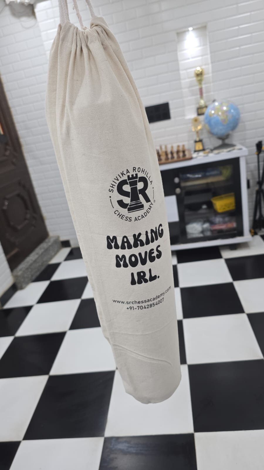 SRCA Chess Set Long Carry Bag - image 4