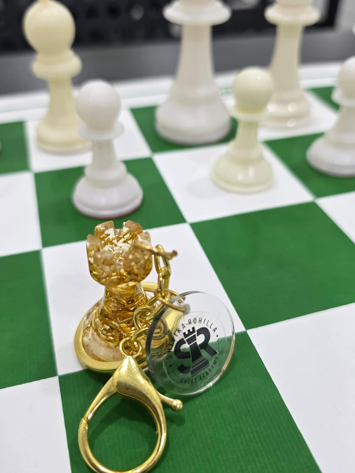 SRCA Golden Metal Shining Rook Chess Piece Baghanging Keychain - image 3