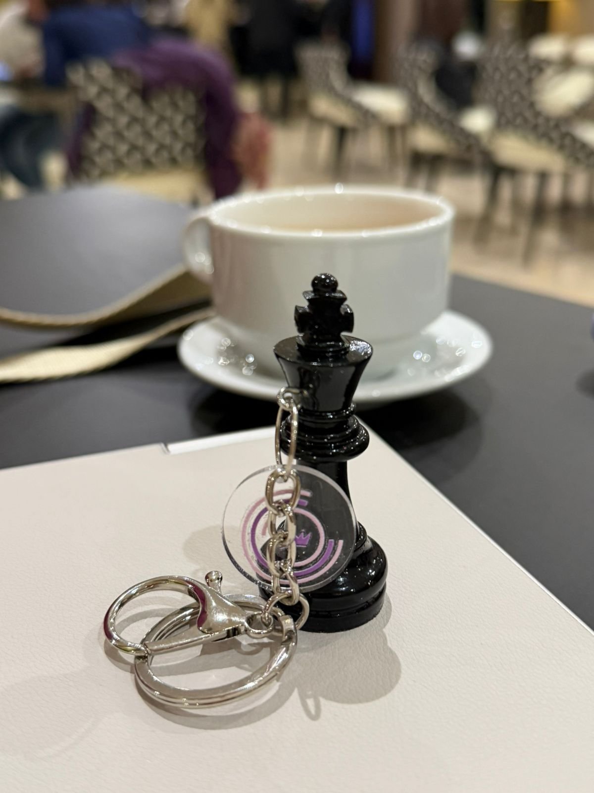 SRCA King Chess Piece Black Metal Resin Baghanging - image 2