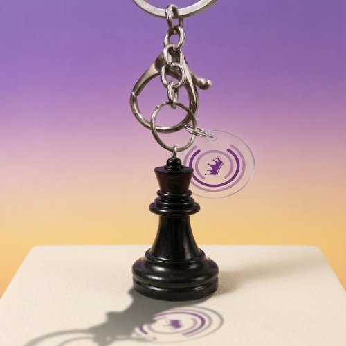 SRCA Queen Chess Piece Black Metal Resin Baghanging
